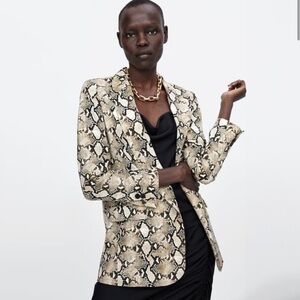 Zara - Snake Print Blazer